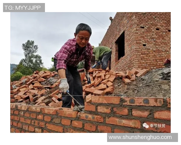 前佛罗伦萨球员里加诺:退役后为了营生,我重返工地当瓦匠